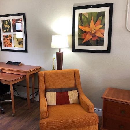Ocala Cove Motel Bagian luar foto